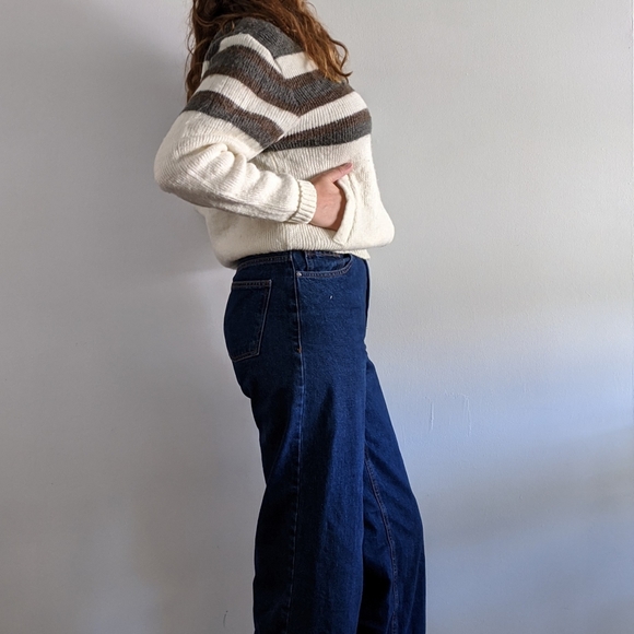 1970’s Bomber-Style Wool Zip-Up Sweater - Picture 4 of 5